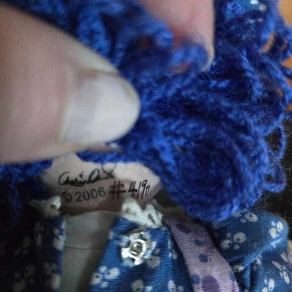 Marie Osmond Porcelain Doll named Blueberry Rag-a-Muffin , 8 inches 2006 #4190 - Picture 4 of 4